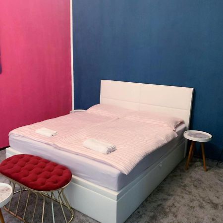 Rainbow Apartment Wien Ngoại thất bức ảnh